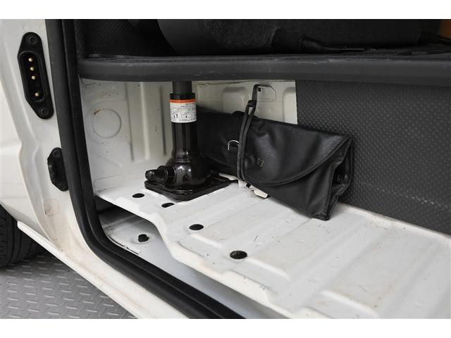 ハイエースバン ＤＸ　ＧＬパッケージ　メモリナビ　ＬＥＤヘッド　ナビ＆ＴＶ　ワンセグＴＶ　バックモニター　横滑り防止装置　キーレスエントリー　エアコン　ＥＴＣ車載器　パワステ　フロントパワーウインドウ　エアバック　セキュリティー　ドラレコ（35枚目）