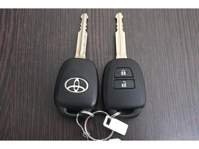 ハイエースバン ＤＸ　ＧＬパッケージ　メモリナビ　ＬＥＤヘッド　ナビ＆ＴＶ　ワンセグＴＶ　バックモニター　横滑り防止装置　キーレスエントリー　エアコン　ＥＴＣ車載器　パワステ　フロントパワーウインドウ　エアバック　セキュリティー　ドラレコ（37枚目）