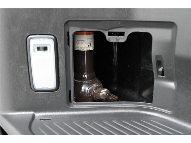 ハイエースバン スーパーＧＬ　ダークプライムＩＩ　衝突回避システム　運転席助手席エアバック　ＥＳＣ　スマートエントリー　ＬＥＤライト　エアコン　パワーウィンドウ　エアバック　キーレスエントリー　イモビライザー　ＥＴＣ付き　パワーステアリング　ＡＢＳ（30枚目）