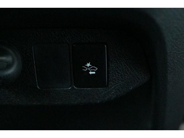 ヴィッツ １．３Ｆ　ＬＥＤエディション　Ｂカメラ　アイドルストップ　衝突軽減ブレーキ　ワンセグテレビ　ＥＴＣ車載器　整備点検記録簿　ＬＥＤヘッドライト　スマートキー＆プッシュスタート　キーフリーシステム　エアコン　横滑り防止　イモビライザー（26枚目）