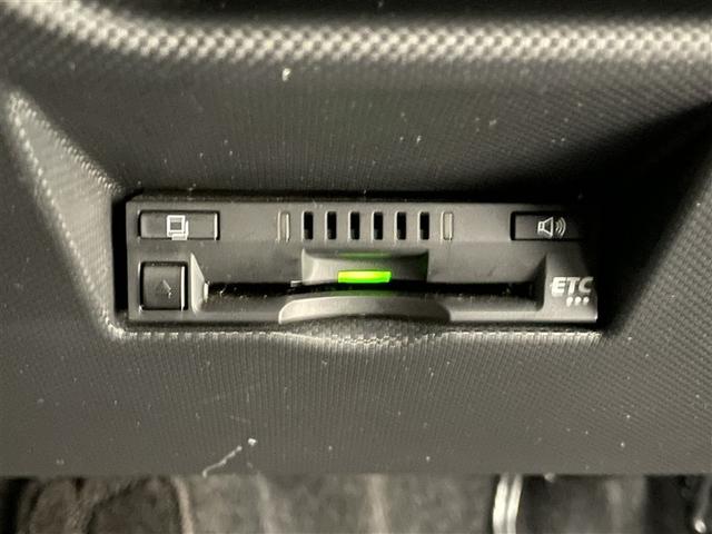 ライズ Ｚ　誤発進抑制機能　エアコン　エアロ　テレビ　スマートキー＆プッシュスタート　地デジＴＶ　ＶＳＡ　盗難防止装置　ミュージックプレイヤー接続可　アイドリングストップ機能　クルコン　バックモニター　キーレス（10枚目）