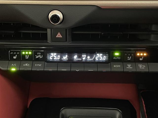 クラウンスポーツ ＲＳ　記録簿　黒革シート　サンルーフ　メモリーナビ　ナビＴＶ　地デジ　バックカメラ　ＥＴＣ　ミュージックプレイヤー接続可　パワーシート　クルーズコントロール　盗難防止装置　横滑り防止機能　キーレス　ドラレコ（32枚目）