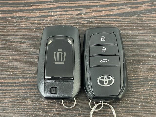 クラウンエステート Ｚ　サンルーフ　パワーシート　４ＷＤ　クルーズコントロール　フルセグテレビ　１００Ｖ充電（38枚目）