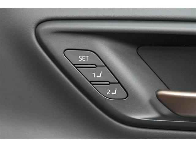 クラウンスポーツ Z AWD フルセグテレビ 1オーナー ETC車載器 TVナビ クルコン 横滑り防止装置 エアバッグ 本革 AC100V ミュージックプレイヤー接続可 メモリナビ キーレス 盗難防止装置 ABS 記録簿(22枚目)