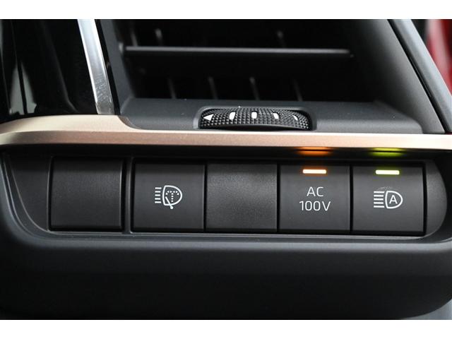 クラウンスポーツ Z AWD フルセグテレビ 1オーナー ETC車載器 TVナビ クルコン 横滑り防止装置 エアバッグ 本革 AC100V ミュージックプレイヤー接続可 メモリナビ キーレス 盗難防止装置 ABS 記録簿(23枚目)