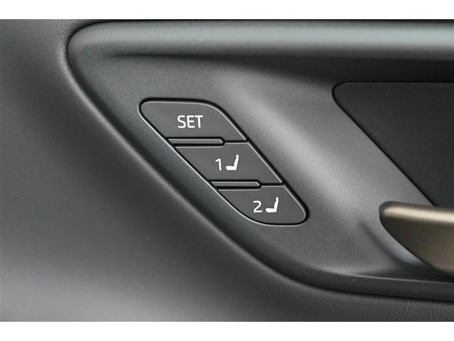 クラウンクロスオーバー Ｚ　インテリジェントクリアランスソナー　ガラスルーフ　ナビＴＶ　Ｐシート　ＡＣ１００Ｖ　ドラレコ　フルセグ　キーレス　フルオートエアコン　オートクルーズコントロール　ＥＴＣ　ミュージックプレイヤー接続可（16枚目）