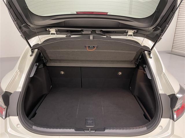 カローラスポーツ ハイブリッドＧ　Ｚ　サイドエアバック　前後誤発進抑制　盗難防止　スマートキーシステム　Ｂモニ　オートクルーズ　ＬＥＤライト　エアバック　オートエアコン　地デジ　ナビＴＶ　ＡＷ　デュアルエアバッグ　キーレス　パワステ（19枚目）