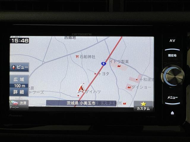 アクア Ｓ　スマートキープッシュスタート　キーレスエントリ　カーナビ　オートエアコン　デュアルエアバック　ＥＳＣ　パワーウィンドウ　ＥＴＣ　ＤＶＤ再生可能　ＳＲＳ　パワーステアリング　ＡＢＳ　メモリーナビ（9枚目）