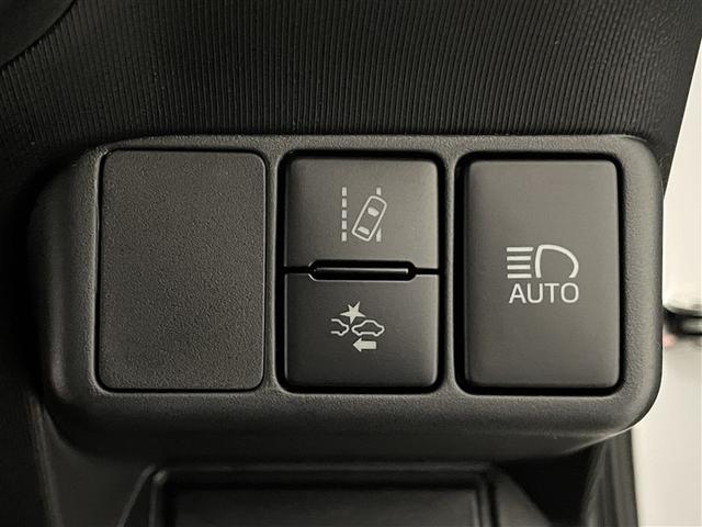 アクア Ｓ　スマートキープッシュスタート　キーレスエントリ　カーナビ　オートエアコン　デュアルエアバック　ＥＳＣ　パワーウィンドウ　ＥＴＣ　ＤＶＤ再生可能　ＳＲＳ　パワーステアリング　ＡＢＳ　メモリーナビ（19枚目）