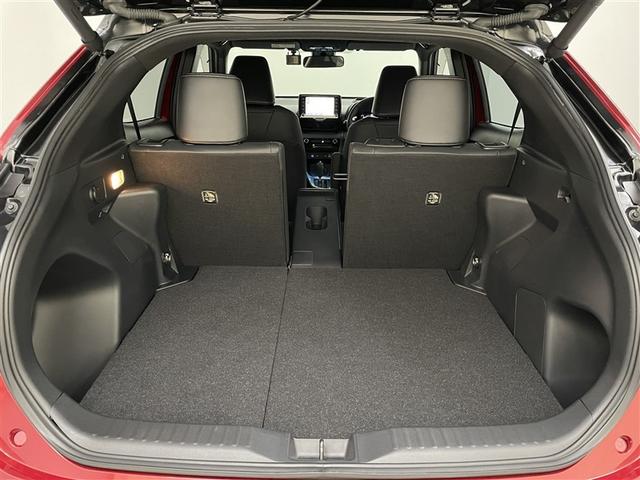 ヤリスクロス ハイブリッドＺ　ドライブレコーダ　インテリジェントキー　アルミホイル　ＬＥＤライト　リアカメラ　クルーズコントロール　整備記録簿　横滑り防止システム　ナビＴＶ　メモリーナビゲーション　電動シ－ト　パワステ　キーフリー（20枚目）