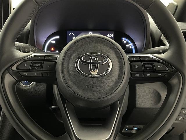 ヤリスクロス ハイブリッドＺ　ドライブレコーダ　インテリジェントキー　アルミホイル　ＬＥＤライト　リアカメラ　クルーズコントロール　整備記録簿　横滑り防止システム　ナビＴＶ　メモリーナビゲーション　電動シ－ト　パワステ　キーフリー（22枚目）