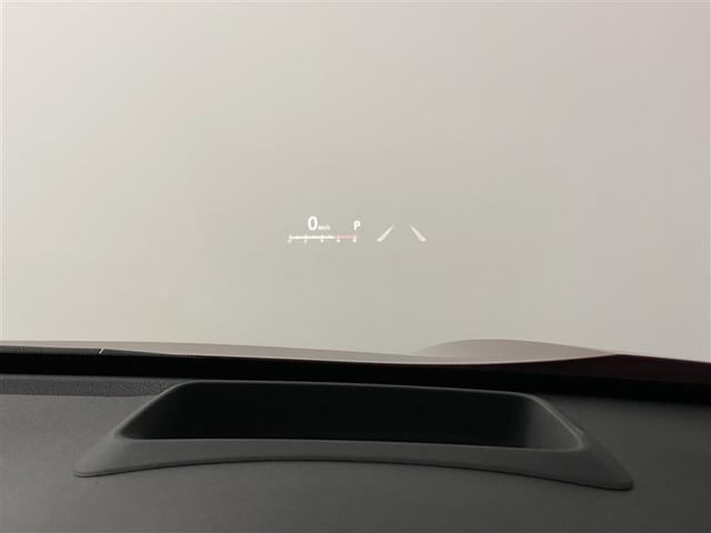 ヤリスクロス ハイブリッドＺ　ドライブレコーダ　インテリジェントキー　アルミホイル　ＬＥＤライト　リアカメラ　クルーズコントロール　整備記録簿　横滑り防止システム　ナビＴＶ　メモリーナビゲーション　電動シ－ト　パワステ　キーフリー（24枚目）