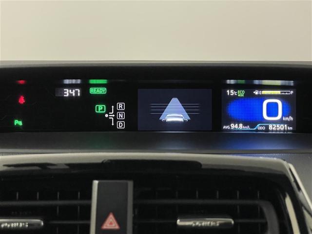 �R���r�l�[�V�������[�^�[�ł��B�@�����ړ������Ȃ����邽�߁A���[�^�[���Z���^�[�ɔz�u�B�f�W�^���\���łƂĂ����₷�����S�^�]�̂����ɗ����܂��B