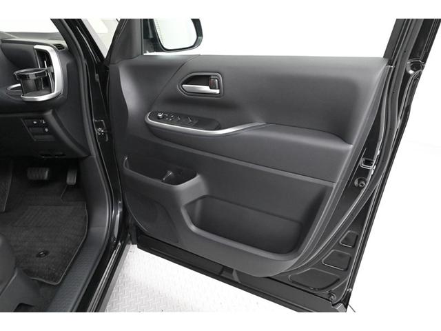 ヴォクシー Ｓ－Ｚ　ＡＡＣ　バックビューモニター　サイドエアバック　横滑り防止　パワーウィンドウ　Ｗエアコン　メディアプレイヤー接続　ナビ＆ＴＶ　アルミホイール　メモリナビ　ＥＴＣ車載器　ＬＥＤライト　キーレス　記録簿（37枚目）