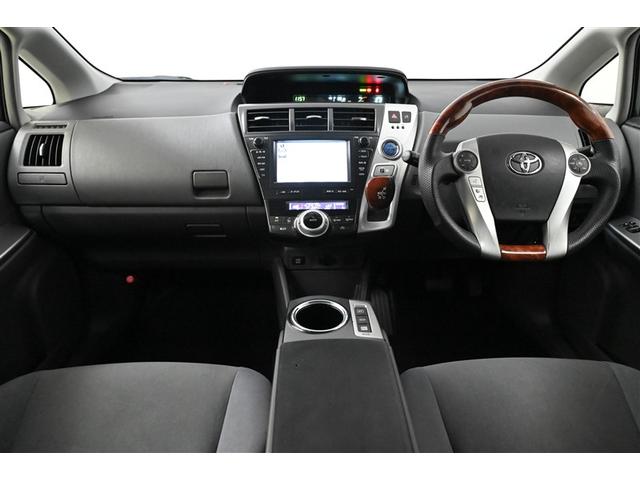 プリウスα Ｓツーリングセレクション　助手席エアバッグ　ナビＴＶ　イモビライザー　スマートキープッシュスタート　パワーステアリング　キーレス　ＥＴＣ車載器　三列シート　横滑り防止機能　ＬＥＤヘッドライト　記録簿付　ドライブレコーダー　ＡＷ（2枚目）