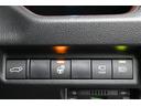 ■パワーバックドアスイッチ、■ステアリングヒータースイッチ、■■カメラ(パノラミックビューモニター)、■オートマチックハイビームスイッチ 装備