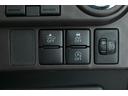 ■スマートアシストOFF、■VSC OFF、■Stop & Startキャンセル 各スイッチ、■手動光軸調整ダイヤル 装備