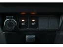 ■アクセサリーソケット(DC12V・120W)、■シートヒータースイッチ(運転席/助手席) 装備