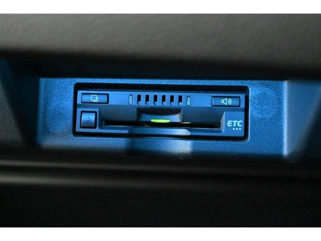 ハリアー プレミアム　カーテンエアバッグ　クルーズＣ　記録簿あり　Ｂカメラ　電動パワーシート　ＬＥＤライト　メモリナビ　横滑り防止機能　オートエアコン　Ａストップ　エアバッグ　ＡＷ　ＤＶＤ再生可　パワーウィンドウ　キーレス（9枚目）