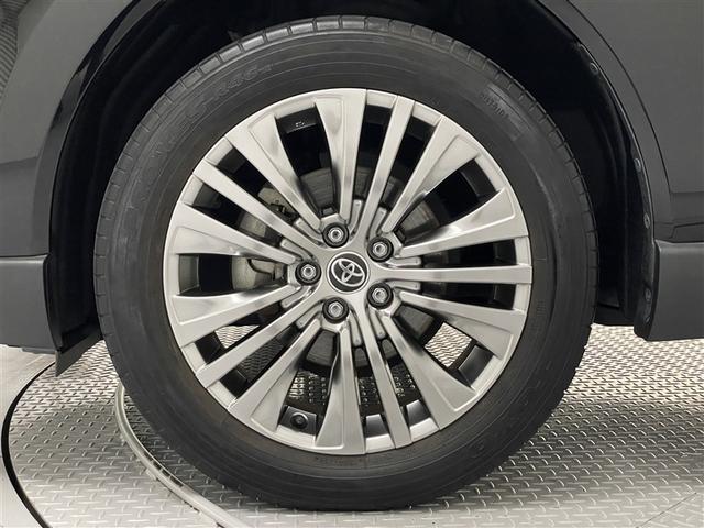 ハリアー Ｚ　盗難防止　運転席パワーシート　地デジ　横滑防止装置　リアビューカメラ　ヘッドライトＬＥＤ　アルミホイール　点検記録簿　Ｗエアバッグ　キーレス　スマートキ－　サイドエアバッグ　エアコン　ナビ＆ＴＶ（3枚目）