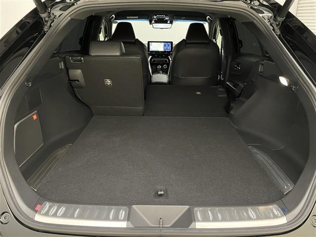 ハリアー Ｚ　盗難防止　運転席パワーシート　地デジ　横滑防止装置　リアビューカメラ　ヘッドライトＬＥＤ　アルミホイール　点検記録簿　Ｗエアバッグ　キーレス　スマートキ－　サイドエアバッグ　エアコン　ナビ＆ＴＶ（18枚目）