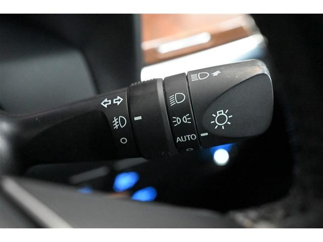 アルファードハイブリッド エグゼクティブラウンジ　サンル－フ　インテリジェントクリアランスソナー　地デジＴＶ　両側電動スライドドア　黒革シート　バックモニタ－　ＬＥＤライト　横滑り防止機能　４ｗｄ　３列シート　オートクルーズコントロール　Ｐシート（22枚目）