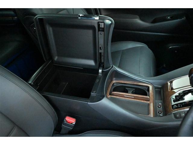 アルファードハイブリッド エグゼクティブラウンジ　サンル－フ　インテリジェントクリアランスソナー　地デジＴＶ　両側電動スライドドア　黒革シート　バックモニタ－　ＬＥＤライト　横滑り防止機能　４ｗｄ　３列シート　オートクルーズコントロール　Ｐシート（33枚目）