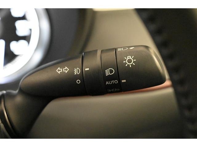 ハリアー G 衝突回避ブレーキ AUX接続 セキュリティーアラーム AAC バックモニタ- 記録簿有 横滑防止装置 LEDランプ スマキー キーフリー AW ETC車載器 PS パワーウインドウ パワ-シ-ト(20枚目)