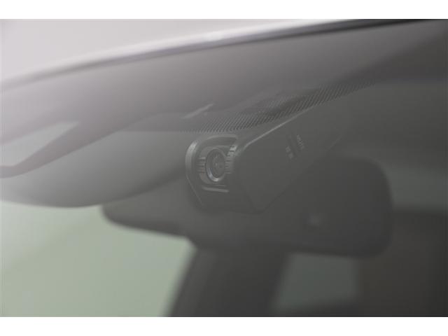 ハリアーハイブリッド プログレス　整備記録簿　Ｐシート　ＬＥＤ　ナビＴＶ　地デジ　パワーステアリング　ＥＴＣ車載器　オートエアコン　ＤＶＤ　ＡＢＳ　Ｂカメラ　パワーウィンドウ　エアバッグ　キーレス　ドラレコ　スマートキー　横滑防止装置（3枚目）