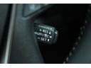 レーダークルーズコントロール(全車速追従機能付)装備。 車間制御モードでは、先行車の車速変化に合わせた追従走行を行い、自動的に加速・減速・停止をします。 ◇定速制御モードでは一定の速度で走行できます。