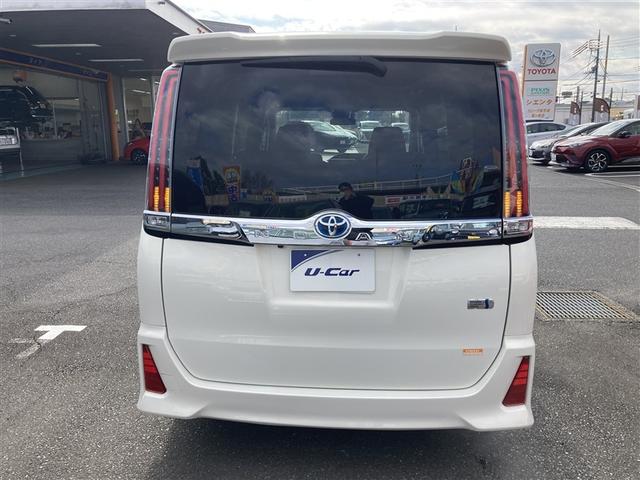 ノア ハイブリッドＳｉ　ＡＢＳ　横滑り防止機能　エアバッグ　バックモニター　オートクルーズコントロール　盗難防止システム　記録簿有　ナビＴＶ　ＬＥＤライト　３列シート　メモリーナビ　ＥＴＣ　スマートキ－　キーレス　ＡＷ（22枚目）