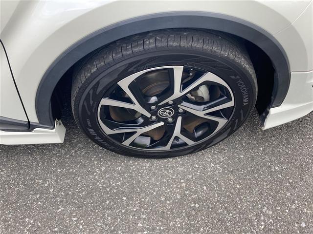 Ｃ－ＨＲ Ｇ　イモビライザー　スマートキ－　点検記録簿　リヤカメラ　横滑り防止　ドライブレコーダー　ナビ＆ＴＶ　ＬＥＤヘッドライト　オートエアコン　パワーウインドウ　クルコン　地デジ　エアバッグ　アルミホイール（32枚目）