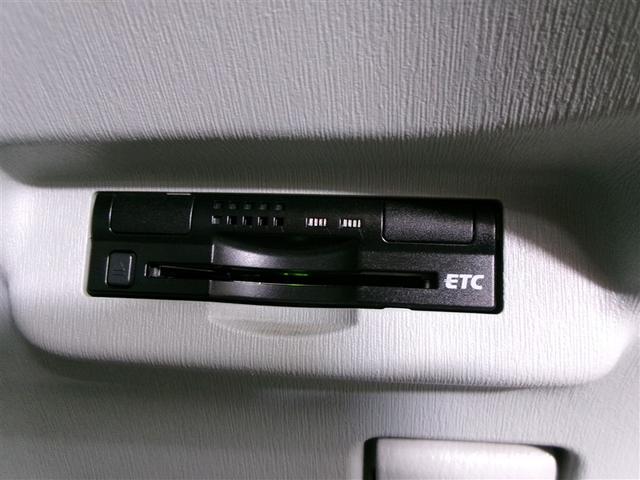 プリウス Ｓ　ワンセグ　メモリーナビ　ミュージックプレイヤー接続可　バックカメラ　ＥＴＣ　ＨＩＤヘッドライト　記録簿　アイドリングストップ（18枚目）