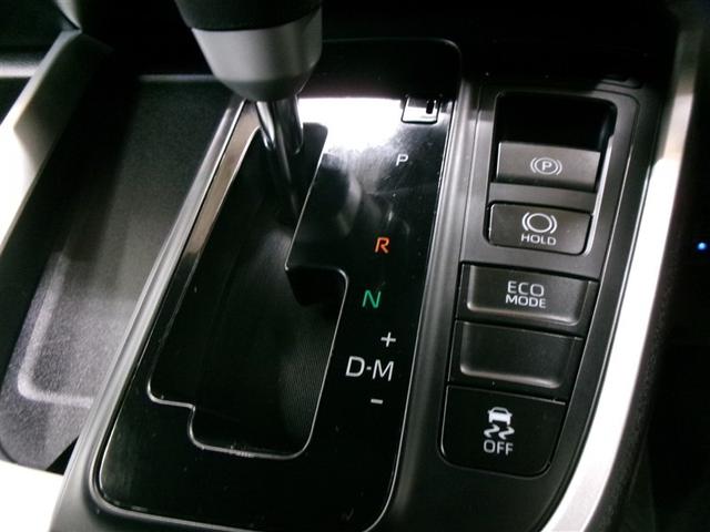 ノア Ｓ－Ｇ　フルセグ　メモリーナビ　ＤＶＤ再生　ミュージックプレイヤー接続可　バックカメラ　衝突被害軽減システム　ＥＴＣ　ドラレコ　電動スライドドア　ＬＥＤヘッドランプ　ウオークスルー　乗車定員８人　３列シート（22枚目）