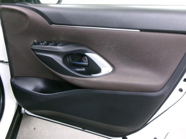 ヤリスクロス ハイブリッドＺ　フルセグ　メモリーナビ　ミュージックプレイヤー接続可　バックカメラ　衝突被害軽減システム　ＥＴＣ　ドラレコ　ＬＥＤヘッドランプ　記録簿　アイドリングストップ（10枚目）