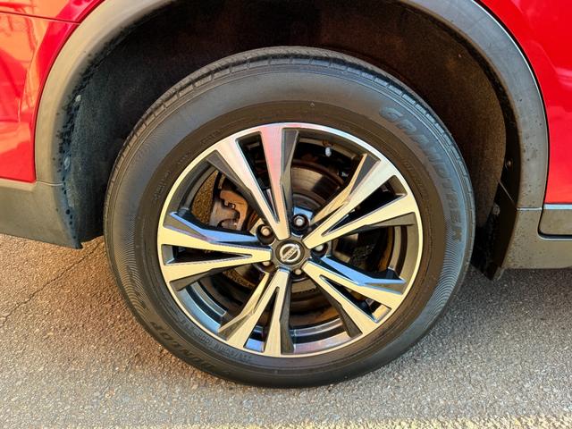 エクストレイル ２０Ｘｉ　純正ＳＤナビ・地デジ・ＤＶＤ・ＭＳＶ・ＢＴ　アラウンドビューモニター　デジタルインナーミラー　プロパイロット　エマージェンシーブレーキ　オールモード４×４　ＬＥＤヘッドライト　パワーバック　後期（13枚目）