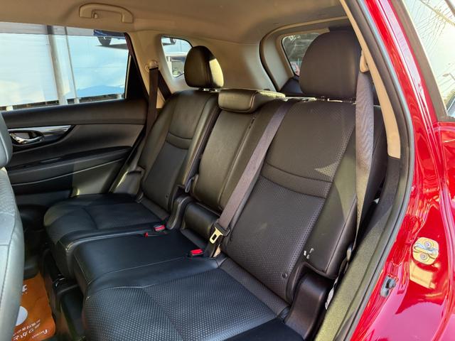 エクストレイル ２０Ｘｉ　純正ＳＤナビ・地デジ・ＤＶＤ・ＭＳＶ・ＢＴ　アラウンドビューモニター　デジタルインナーミラー　プロパイロット　エマージェンシーブレーキ　オールモード４×４　ＬＥＤヘッドライト　パワーバック　後期（18枚目）