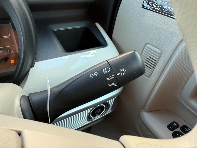 スペーシア ハイブリッドX 社外ディスプレイオーディオ バックカメラ ETC 両側パワースライドドア ロールサンシェード サーキュレーター パーキングセンサー シートヒーター オートライト オートハイビーム プッシュスタート(22枚目)