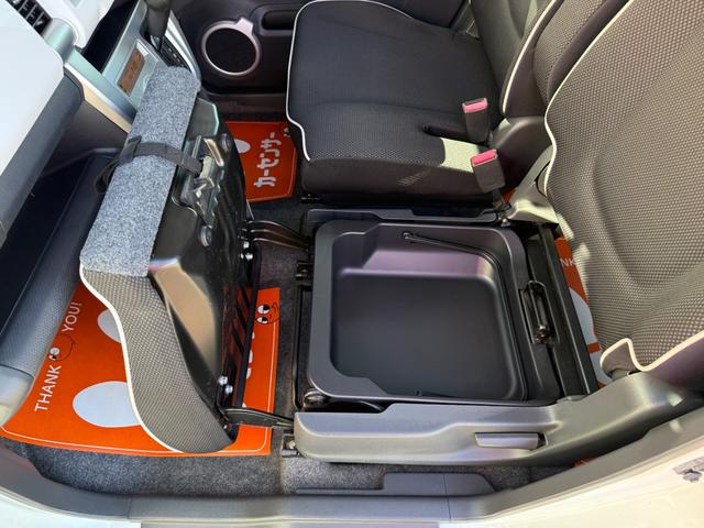 ハスラー G デュアルセンサーブレーキサポート 運転席シートヒーター 社外CD プッシュスタート スマートキー ABS Wエアバック(16枚目)