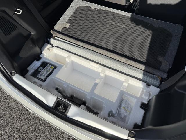 アルト L 運転席シートヒーター 横滑り防止装置 アイドリングストップ 純正CDプレーヤー キーレス ABS Wエアバック(29枚目)