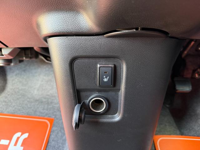 ワゴンR ハイブリッドFZ 社外SDナビ・ワンセグTV・CD・DVD ステアリングリモコン デュアルセンサーブレーキサポート ヘッドアップディスプレイ シートヒーター LEDヘッドライト オートライト オートハイビーム ABS(29枚目)