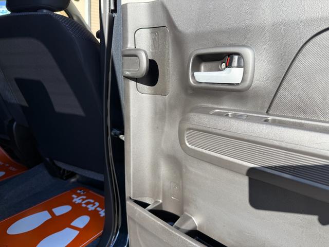 ワゴンR ハイブリッドFZ 社外SDナビ・ワンセグTV・CD・DVD ステアリングリモコン デュアルセンサーブレーキサポート ヘッドアップディスプレイ シートヒーター LEDヘッドライト オートライト オートハイビーム ABS(31枚目)