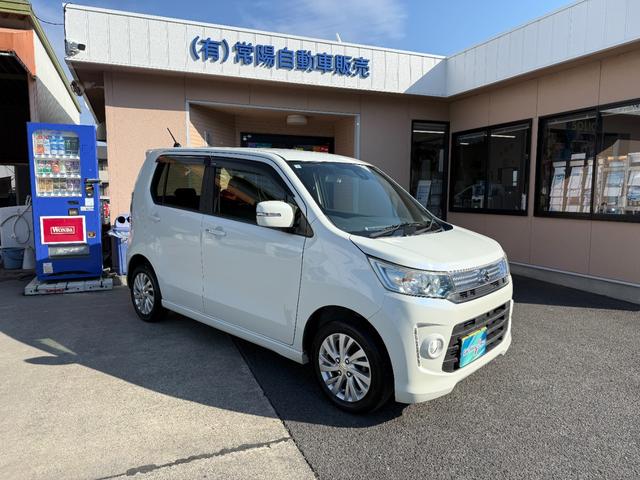 ワゴンRスティングレー 社外SDナビ・フルセグTV・DVD・MSV・Bluetooth ディスチャージ オートライト 運転席シートヒーター ウインカーミラー フォグランプ アイドリングストップ 6スピーカー 純正アルミ(6枚目)