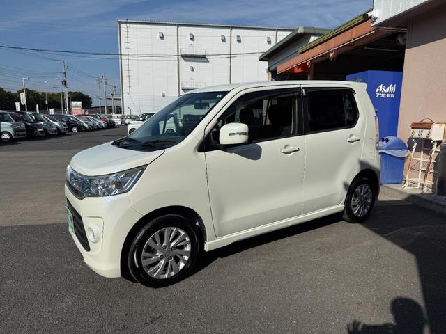 ワゴンRスティングレー 社外SDナビ・フルセグTV・DVD・MSV・Bluetooth ディスチャージ オートライト 運転席シートヒーター ウインカーミラー フォグランプ アイドリングストップ 6スピーカー 純正アルミ(7枚目)