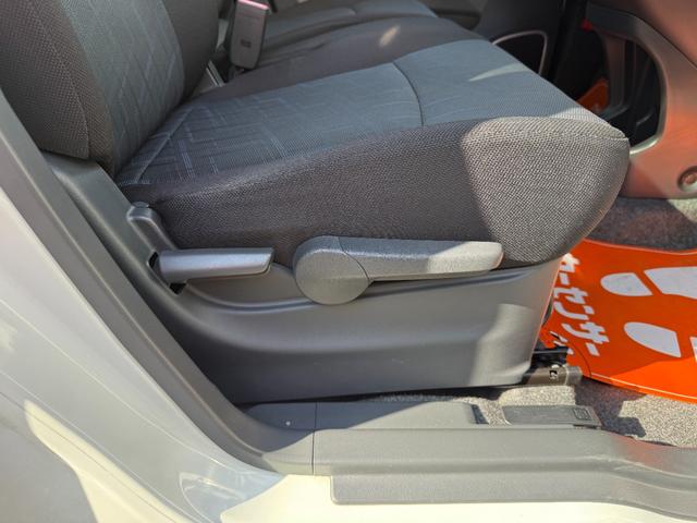 ワゴンRスティングレー 社外SDナビ・フルセグTV・DVD・MSV・Bluetooth ディスチャージ オートライト 運転席シートヒーター ウインカーミラー フォグランプ アイドリングストップ 6スピーカー 純正アルミ(18枚目)