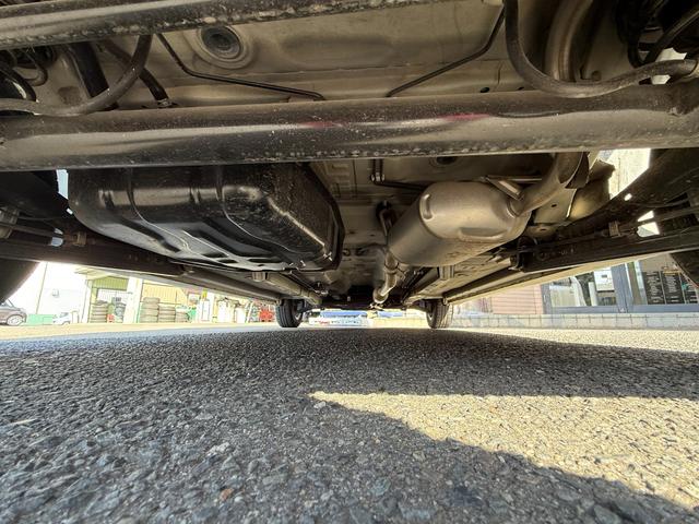 ワゴンRスティングレー 社外SDナビ・フルセグTV・DVD・MSV・Bluetooth ディスチャージ オートライト 運転席シートヒーター ウインカーミラー フォグランプ アイドリングストップ 6スピーカー 純正アルミ(33枚目)