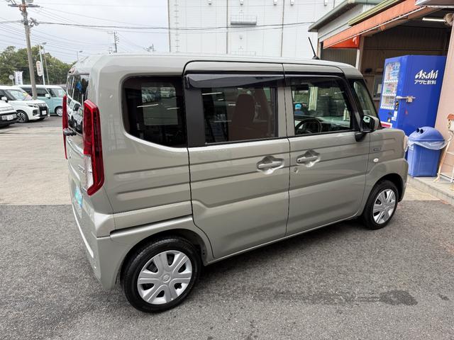 スペーシア ハイブリッドＧ　社外ＳＤナビ・ワンセグＴＶ・ＣＤ・ＤＶＤ　バックカメラ　ステアリングリモコン　両側パワースライドドア　前席シートヒーター　ＥＴＣ　デュアルセンサーブレーキサポート　ＬＥＤヘッドライト　オートライト（8枚目）