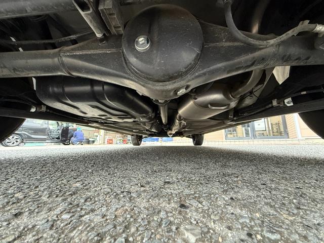 スペーシア ハイブリッドＧ　社外ＳＤナビ・ワンセグＴＶ・ＣＤ・ＤＶＤ　バックカメラ　ステアリングリモコン　両側パワースライドドア　前席シートヒーター　ＥＴＣ　デュアルセンサーブレーキサポート　ＬＥＤヘッドライト　オートライト（35枚目）