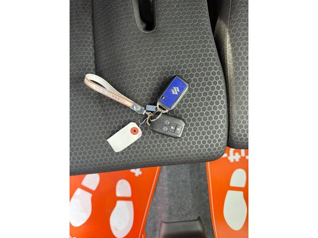 �X�y�A�L�[�����Ă��܂��B