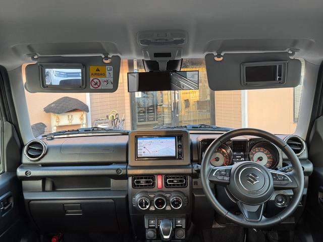 ジムニーシエラ ＪＣ　社外ＳＤナビ・フルセグＴＶ・ＤＶＤ・Ｂｌｕｅｔｏｏｔｈ・ＭＳＶ　クルーズコントロール　ＬＥＤヘッドライト　フォグランプ　ヒルディセントコントロール　社外マフラー　純正マッドガード　オートライト（18枚目）